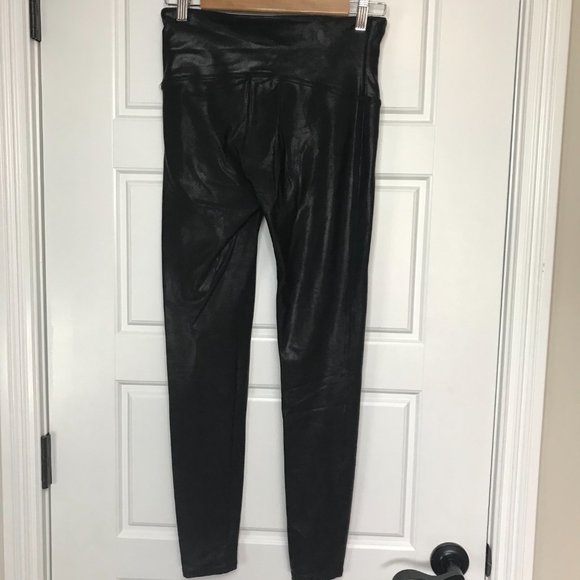 Spanx Women's Faux Leather Leggings Size Large High Waist Black Style 2437 - Picture 3 of 12